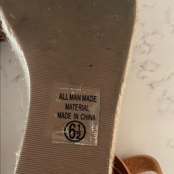 Women's Tan Wedge Sandals - Picture 7 of 8